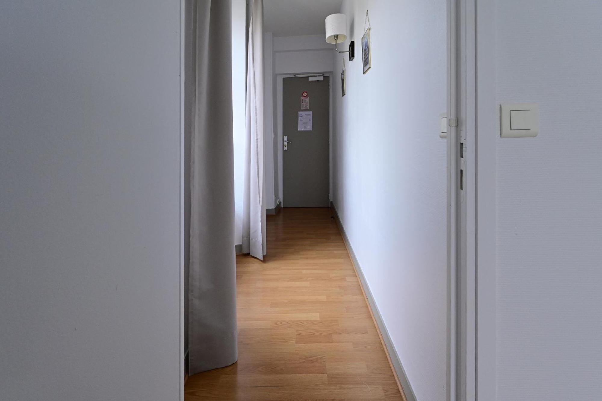 Hotel La Cuisine Des Lulus Montainville  Room photo